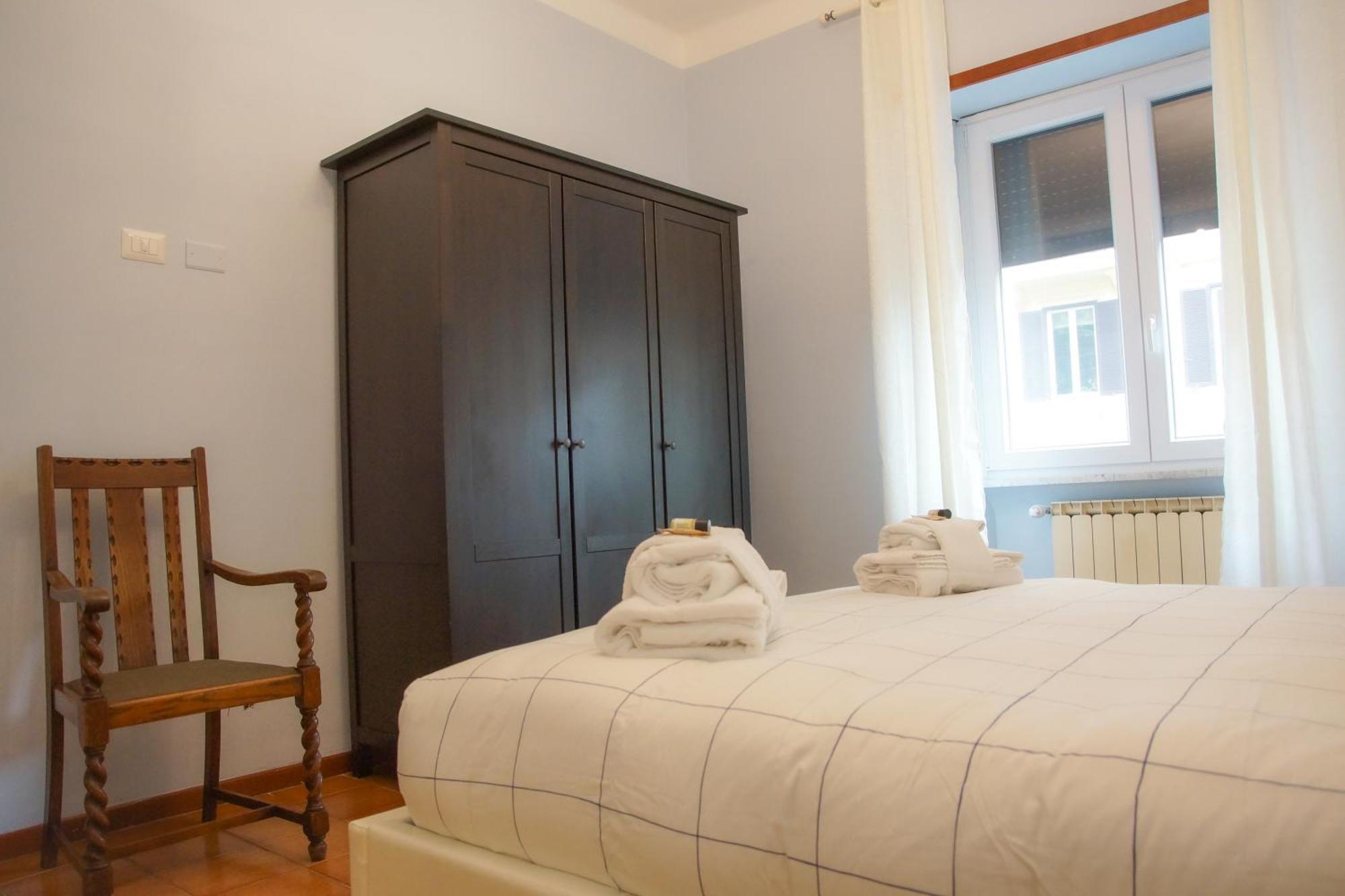 Family'S Apartment Trastevere Rome Extérieur photo